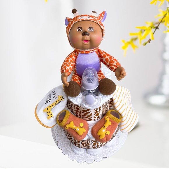 Baby Giraffe Diaper Cake